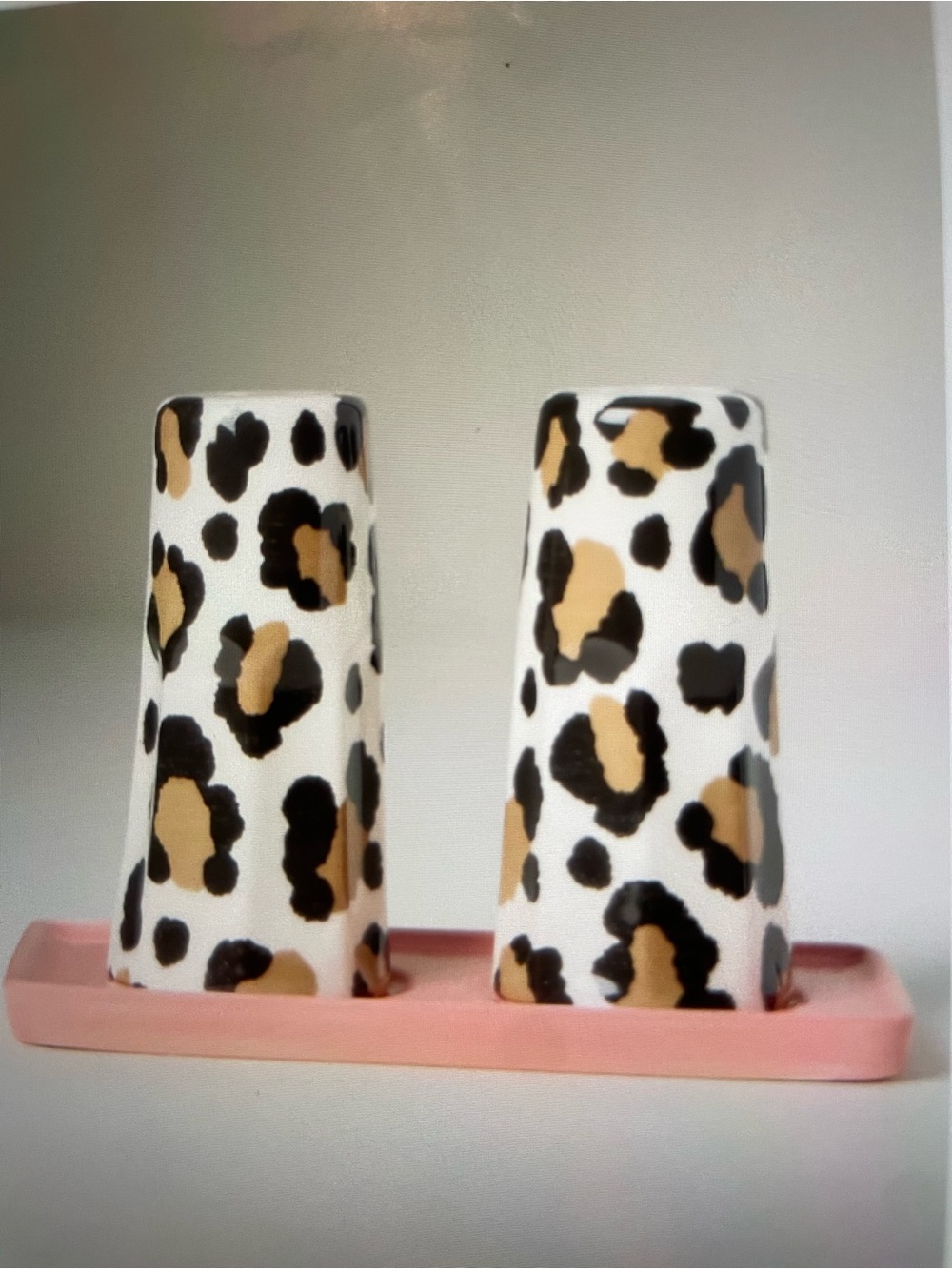 ❤️ ANTHROPOLOGIE Chintzware Leopard Stoneware Salt & Pepper NEW